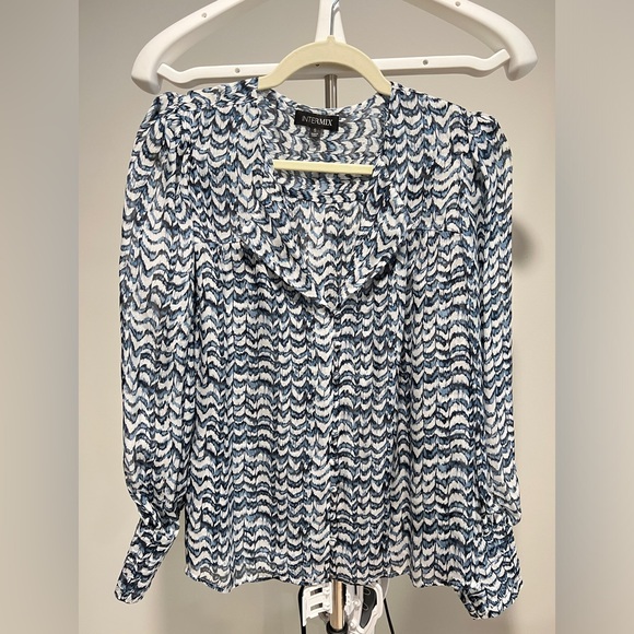 Intermix Blouse - Picture 1 of 4